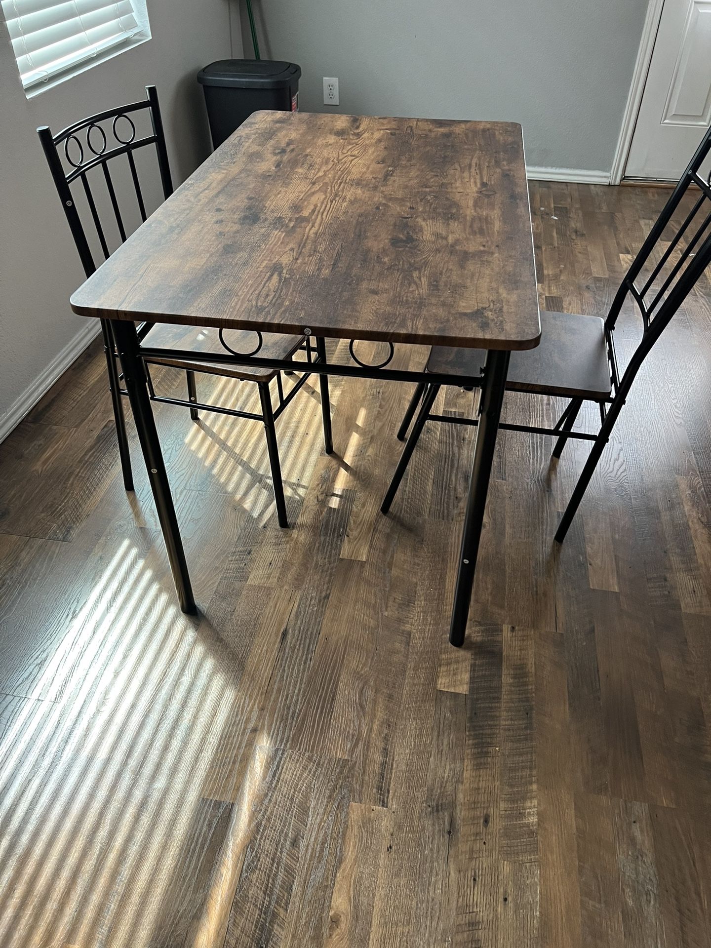 Kitchen Table