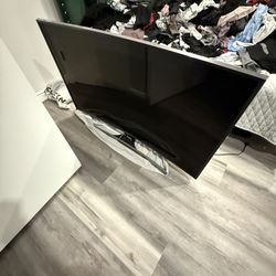 4K Samsung smart TV