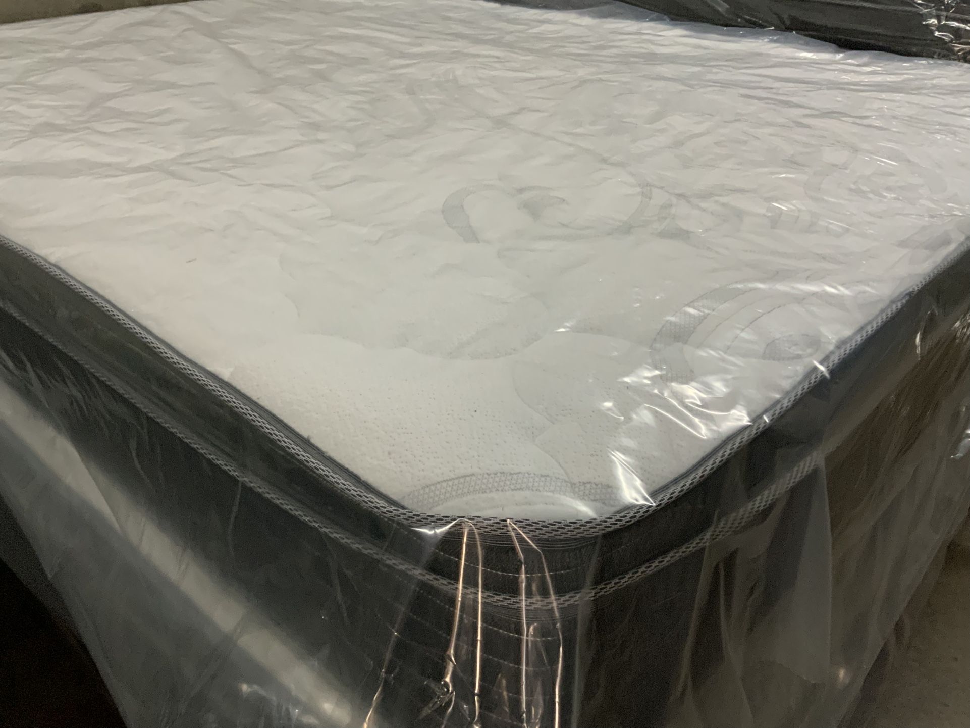 Brand New Pillow Top Full Size Mattress And Box,All Products : American Fashion Style Bags On Sale