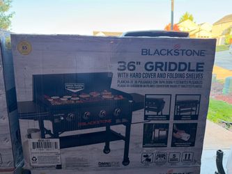 Blackstone 36" Griddle with Hard Cover and Folding Shelves
