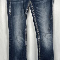 Women Rock Revival. size 25 