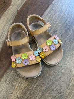 CAT & JACK TODDLER GIRL FLOWER SANDALS-BROWN