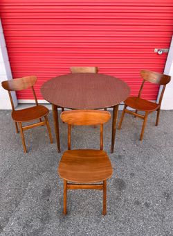Drexel Tempo & West Elm 5-Piece Dining Set⚡️