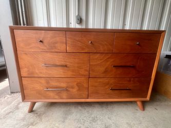 AllModern Williams 7-Drawer Dresser – Mid-Century Modern