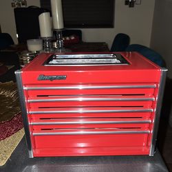 Snap on toaster