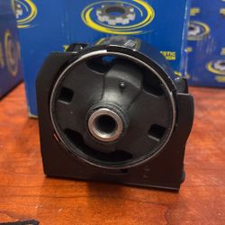 Engine Mount Toyota