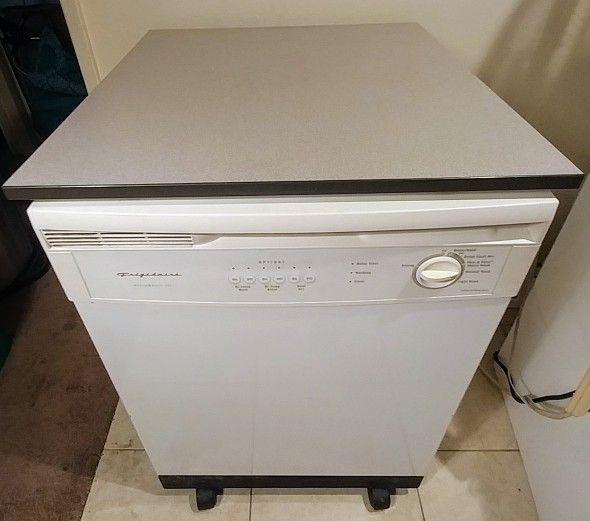 Farberware Portable Dishwasher for Sale in Encinitas, CA - OfferUp