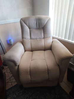 Power Lift Recliner Chair