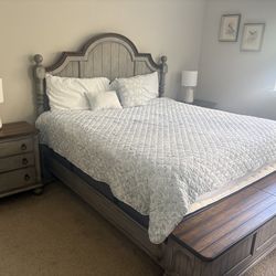 Ashley King Size 5 Piece Bedroom Set