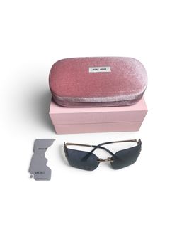 Miu Miu Sunnies