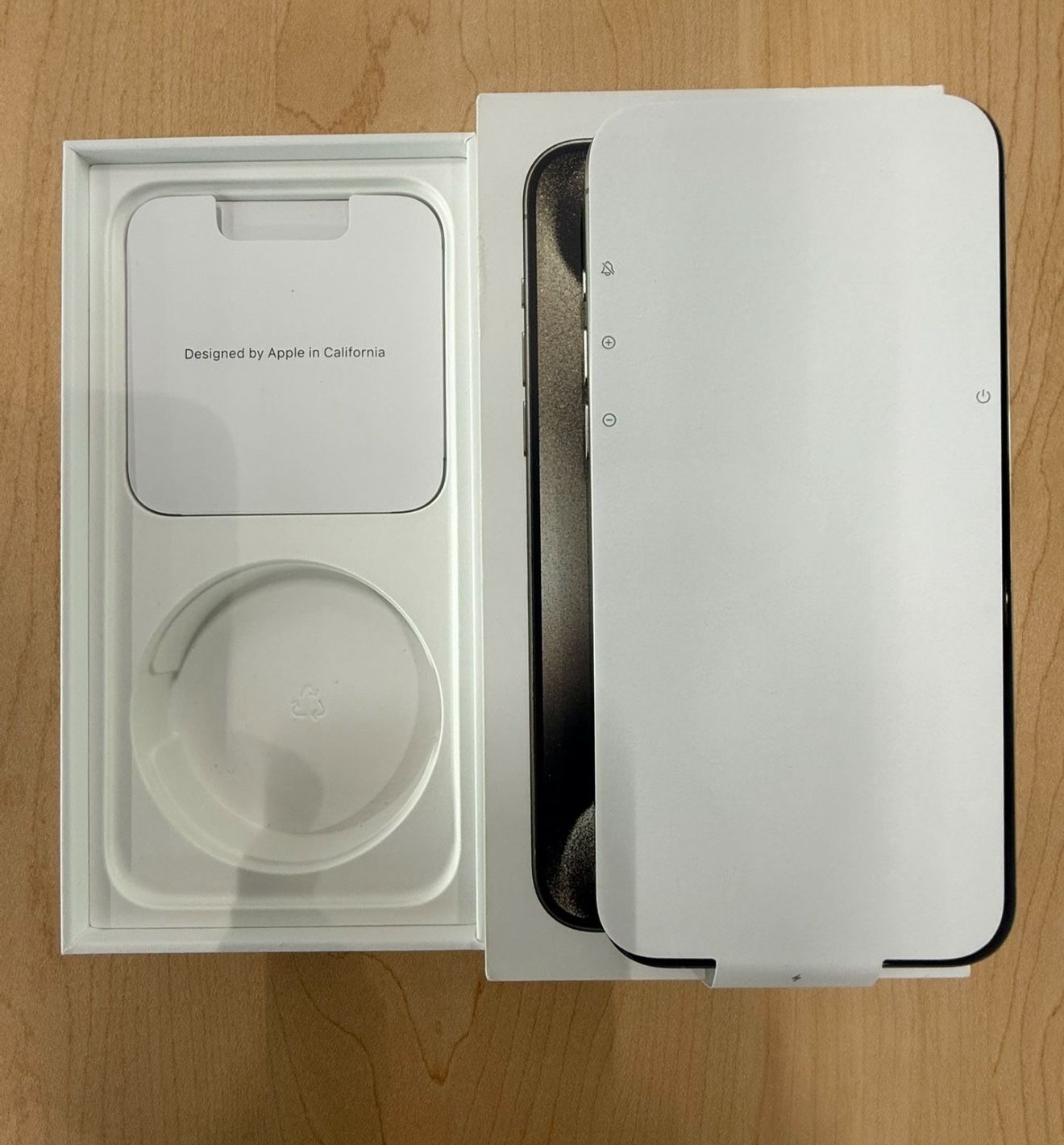 Open Box iPhone 15 Pro Max 256gb