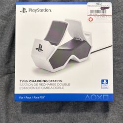 PlayStation 5 Twin Charging Station