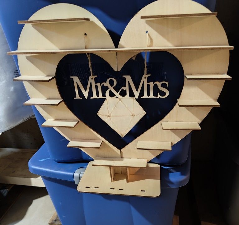 Wedding Decor & Gifts