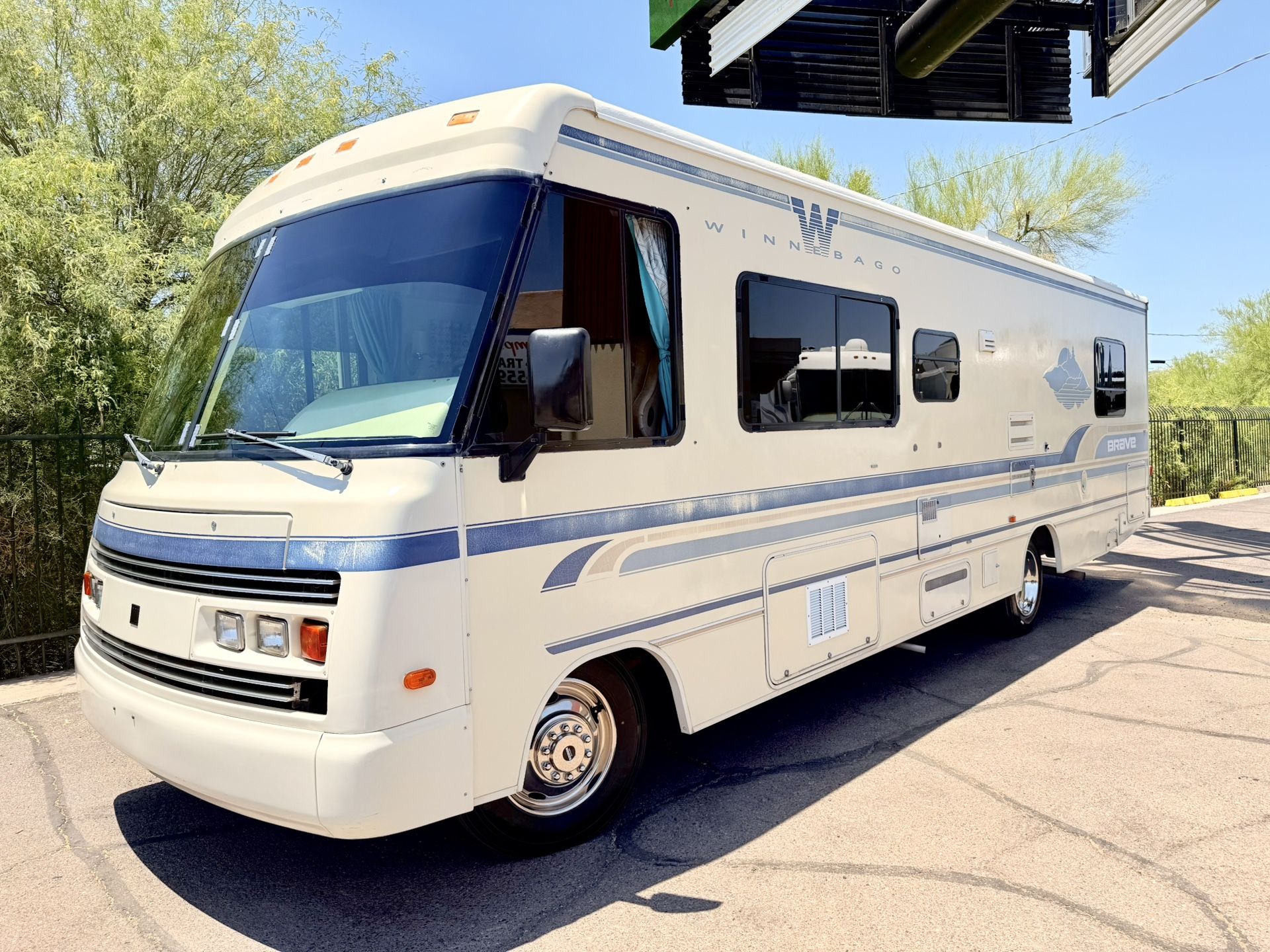 95 Winnebago Brave Class A 30Ft Only 63k Miles in Excellent Condition