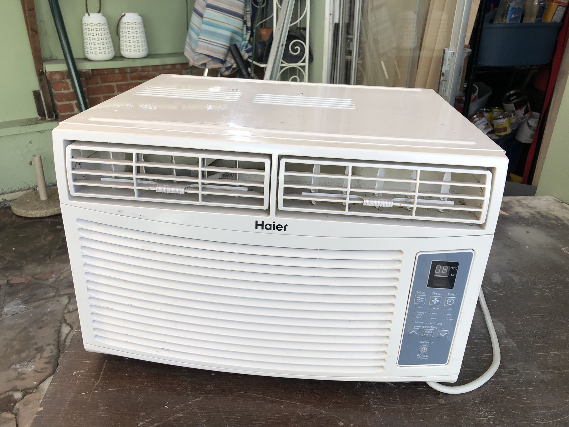 Haier 8000 BTU AC Unit