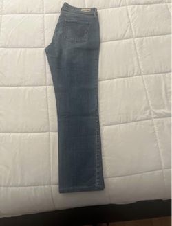 Women’s Slight Curve Levi’s Jeans