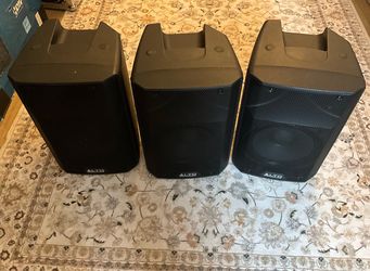 3 Alto Professional TX408 350-watt 8-inch Powered Speakers
