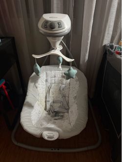 Baby swing