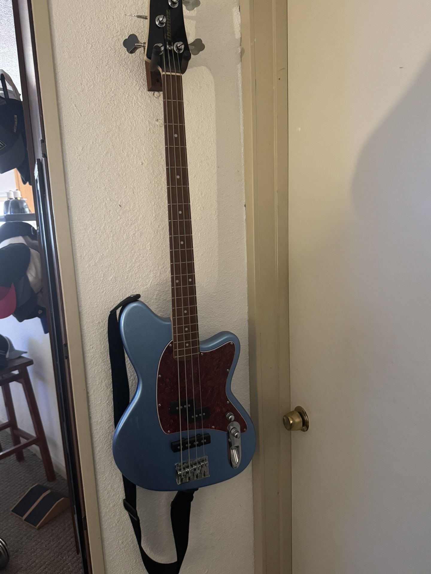 Ibanez Bass And Orange Amp