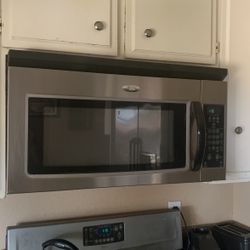 Whirlpool Microwave 