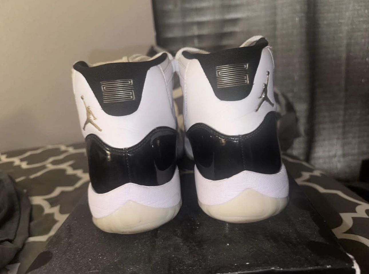 Gratitude 11s (8.5)