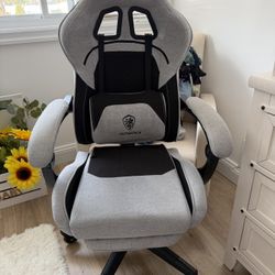 Downix Gaming chair