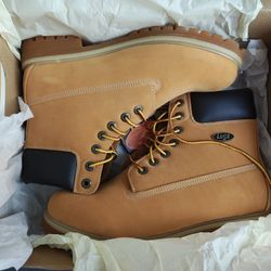 Brand New Wheat Lugz Boots