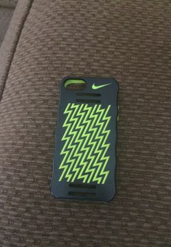 iPhone 5 nike case