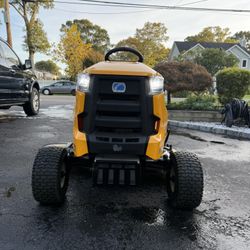 Cub Cadet XT1 42