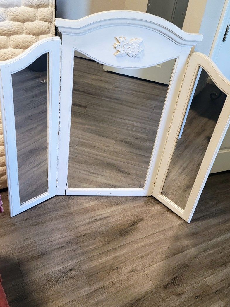 Dresser Vanity