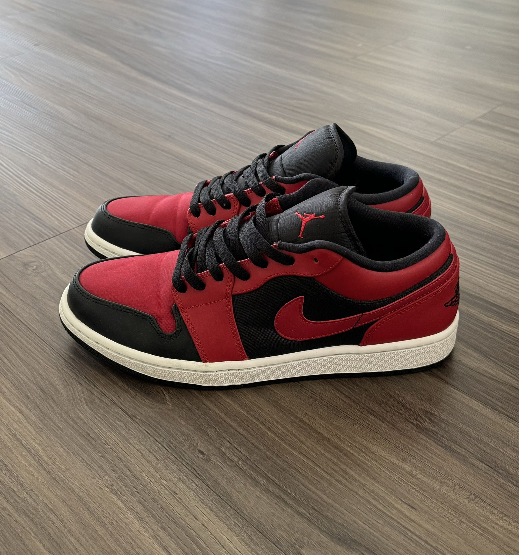 Jordan 1 Retro Low “Black Gym Red” Men’s 10.5