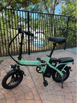 Electric Folding Bike – Like New – $200