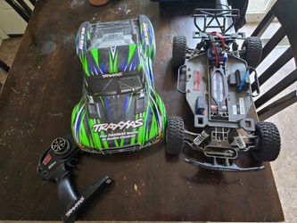 Traxxis slash 4x4 rc car .