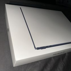 2025 M4 MacBook Air 13 Inch 512GB
