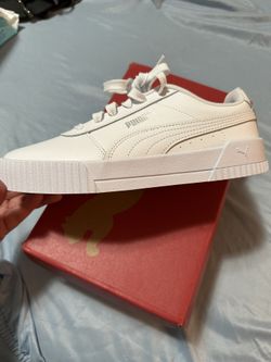 Puma Women's shoe Size 7.5