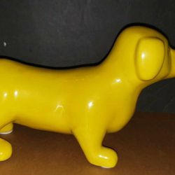 Ceramic Dachshund Weiner Dog Statue / Figure - Yellow