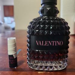 Valentino Born In Roma Intense - 2ml Sample