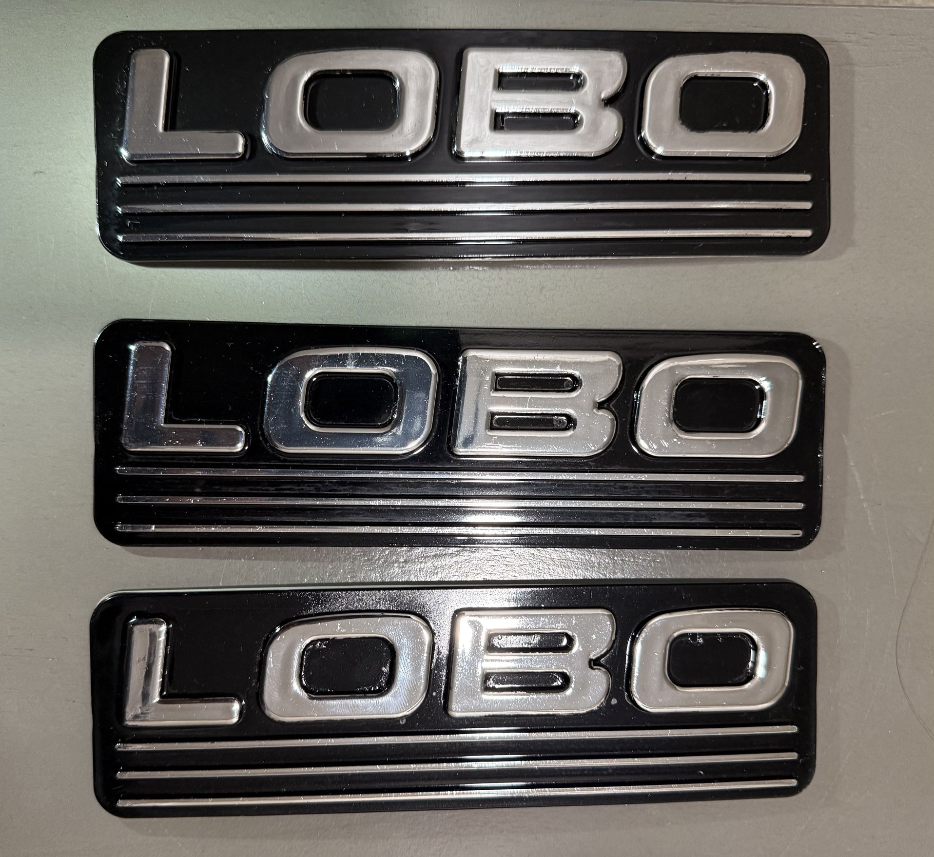 Ford Lobo Emblem
