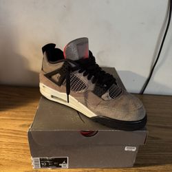 Air Jordan 4 Size 10 Men (Taupe Haze)