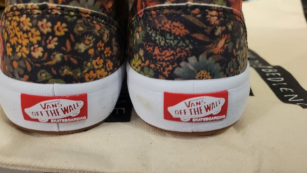 VANS Womens
