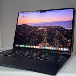 Apple MacBook Air 13” M4 (2025) | Midnight | 16GB | 512GB