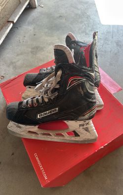 Bauer ice skates 
