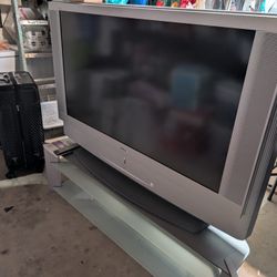 Sony KF-50WE620, a 50-inch Grand WEGA LCD projection TV