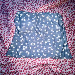 WOMEN’S CLOTHING SALE