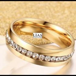 New 18k Yellow Gold Men Wedding Ring 