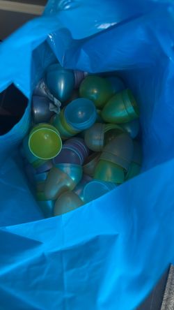 FREE EMPTY EASTER EGGS