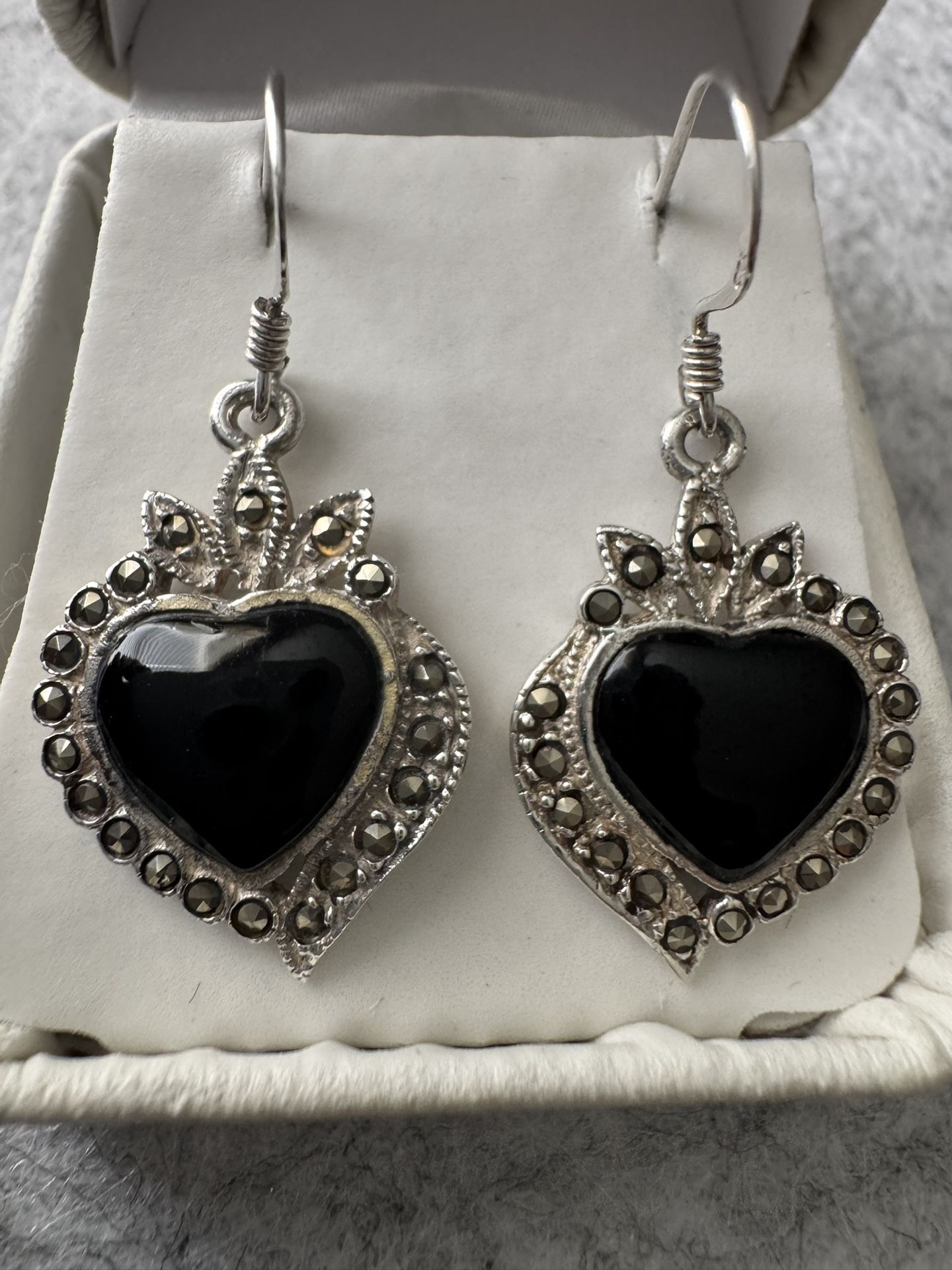 925 Sterling Silver Black Onyx & Marcasite Heart Dangle Earrings