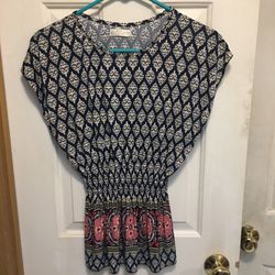 Women’s blouse shirt top