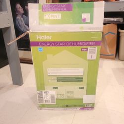 Haier  30pt. DEHUMIDIFIER