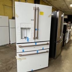 Brand New Ge Cafe Matte White Counter Depth